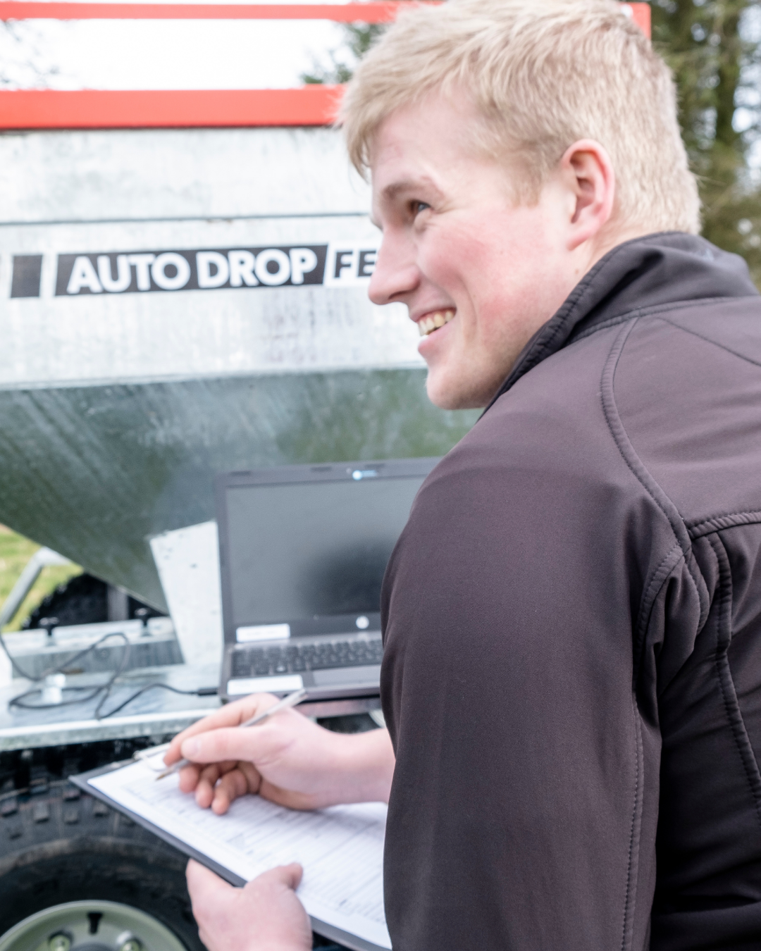 Quad-X man with auto drop